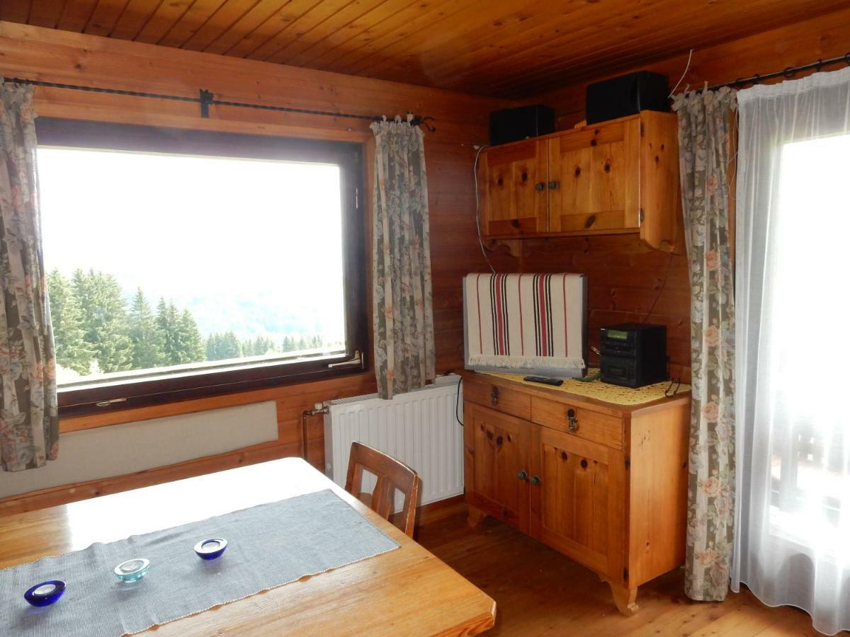 فيلا Urlaub Im Blockhaus Diex المظهر الخارجي الصورة