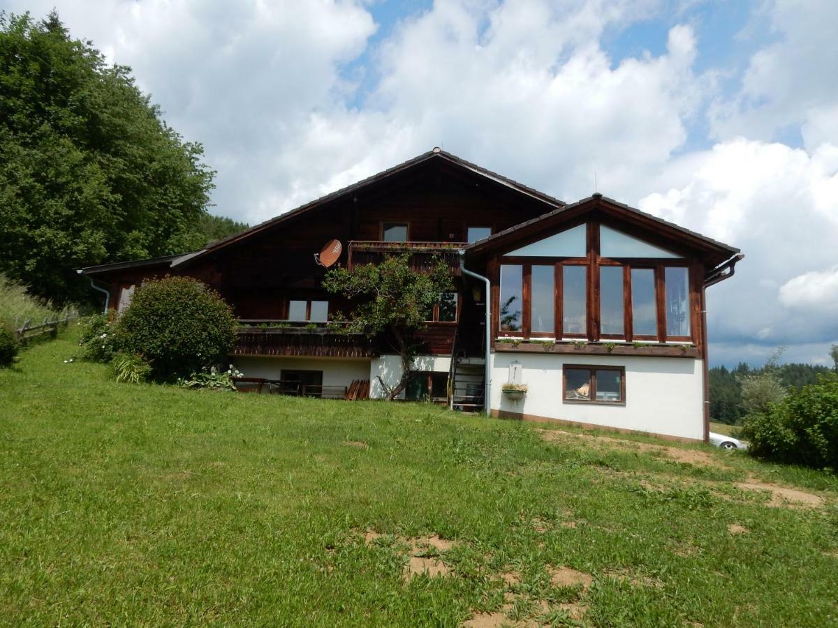 فيلا Urlaub Im Blockhaus Diex المظهر الخارجي الصورة